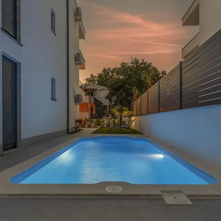 Appartement Luxury Larissa *
